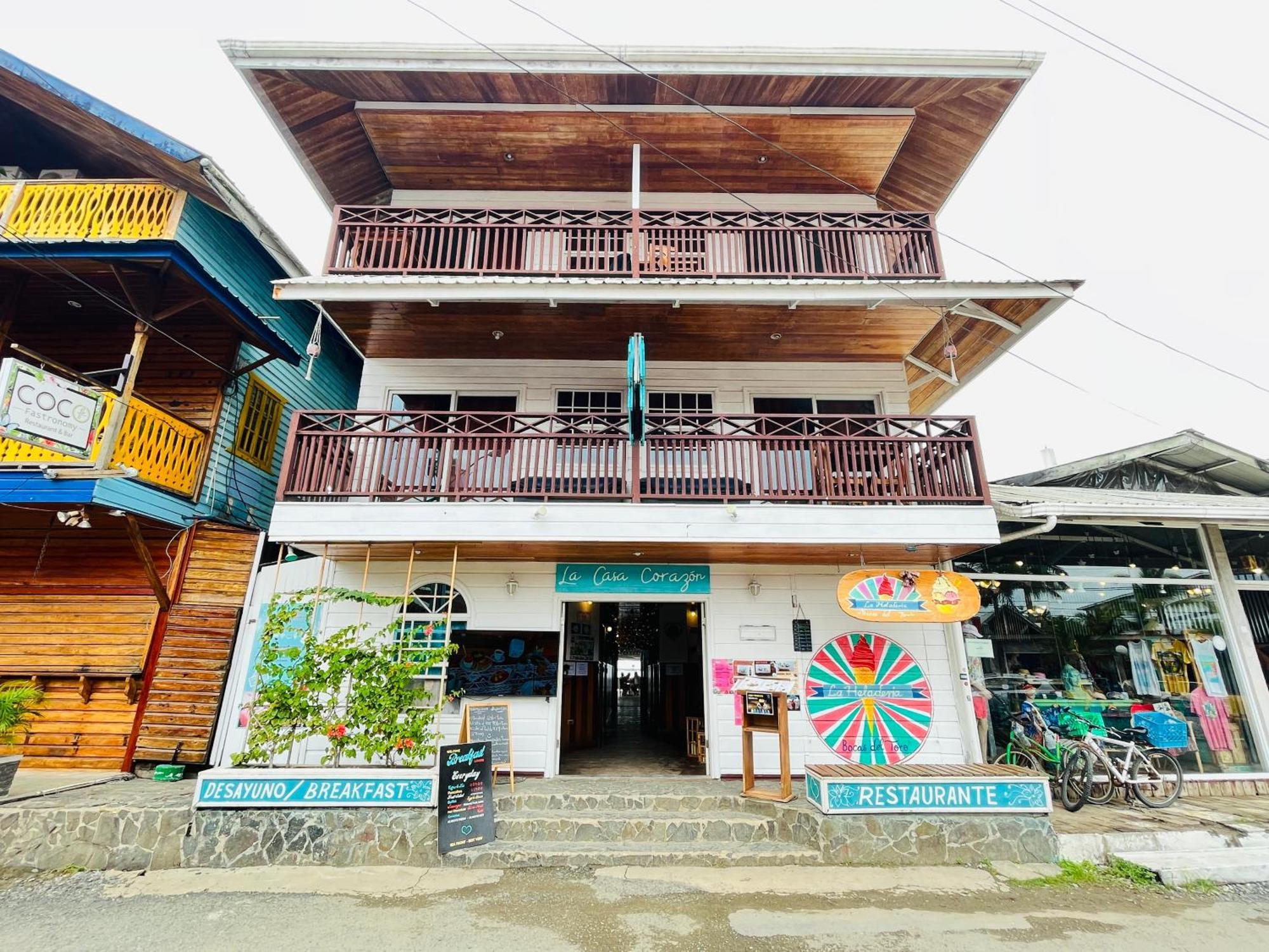 La Casa Corazon Hotel Bocas del Toro Buitenkant foto